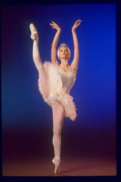 Cette danseuse espagnole danse avec le ballet de Munich !
Voici...