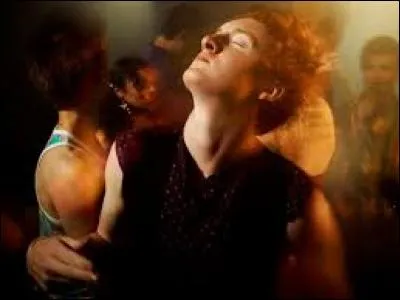 Qui est-ce? Que fait-il le plus souvent ?