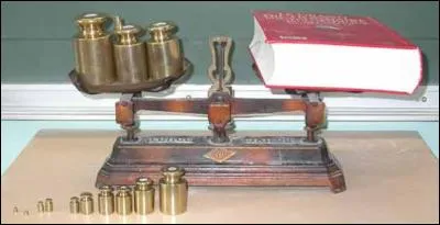 Dans le système international, quelle est l'unité de mesure du poids ?