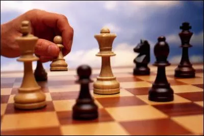 Aux échecs, quelle pièce peut effectuer la prise en passant ?