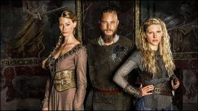 Qui est l'épouse de Ragnar à partir de la saison 2 ?