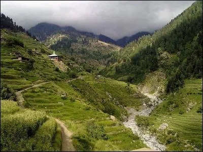 Dans quel pays le Waziristân se trouve-t-il ?