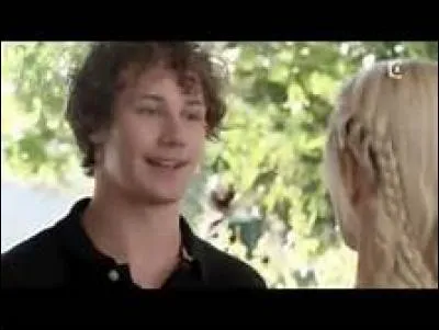 Comment s'appelle le copain de Sirena ?