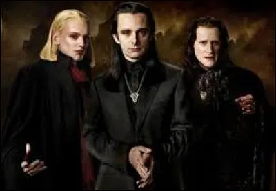 TENTATION
Quel est le nom des 3 Volturi "chefs"?