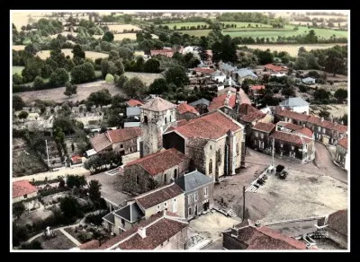 Pourquoi le cimetière Courlay est-il étrange?