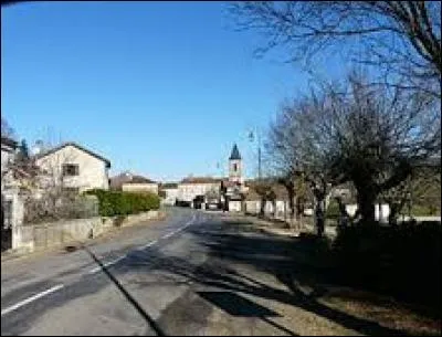 Nous sommes à Saint-Front-d'Alemps. Commune de l'aire urbaine de Périgueux, elle se trouve dans le département ...