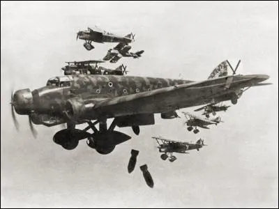Quel est ce bombardier utilisé dès 1936 par le camp nationaliste et ses alliés italiens ?