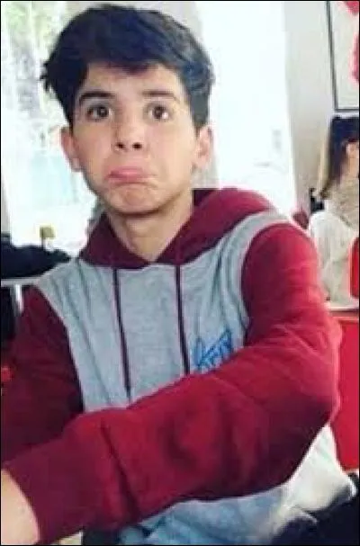 Est-il actif sur Twitter ?