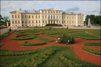 Où se trouve ce château/palais ?