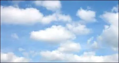 Complétez la phrase - When it is sunny, the sea is often __, and the sky is __.The sky can be __ when it is going to rain.