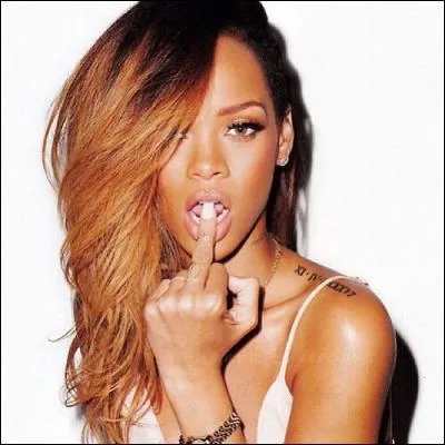 Qui fut le premier amour de Rihanna ?