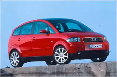 Quel est le nom de ce modèle de la marque Audi qui fut commercialisé dès 2000 ?