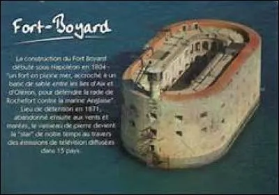 Sur quelle chaîne l'émission "Fort Boyard" passe-t-elle ?