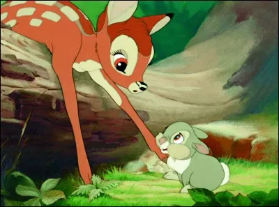 Quel geste Panpan le lapin répète-t-il sans cesse dans Bambi ?