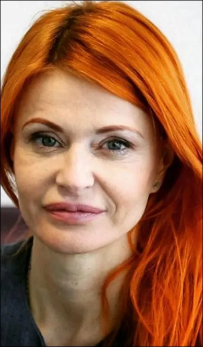 Axelle Red : "Sensualité"
"Je me sens si envoûtée 
Que ma maman me dit : ..."