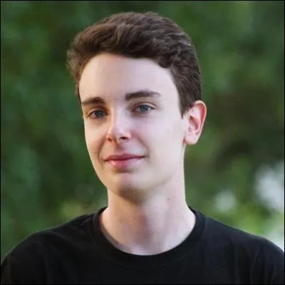 Qui est ce youtubeur ?