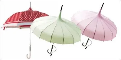 Quelle ville française est la capitale du parapluie ?