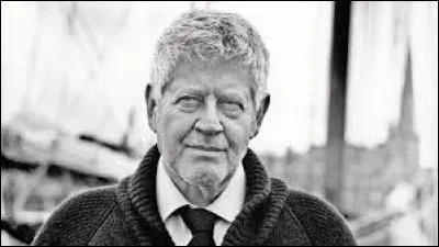 Quelle série de bandes dessinées doit-on au dessinateur italien Hugo Pratt ?