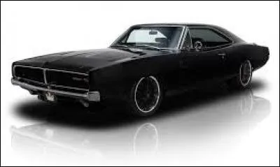 "D" comme "Dodge". Parmi ces logos, retrouvez celui de ce constructeur automobile américain :