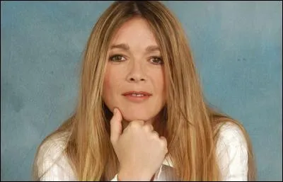 Quelle sainte célèbre-t-on le 18 août ?