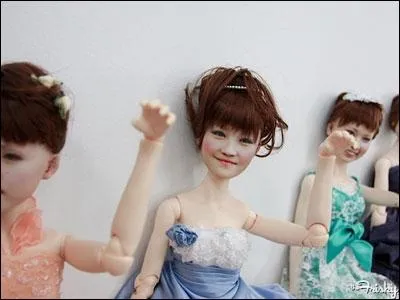 Ce produit est une création japonaise. Si vous le souhaitez, et si vous en avez les moyens (et la place aussi), vous pourrez acquérir... ?