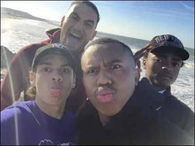 Quel est le nom de son groupe ?