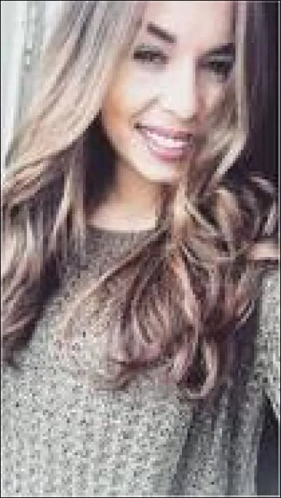 Avec qui Stéphanie est-elle sortie ?