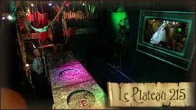 Combien de trappes y a-t-il dans le Père Fouras Show ?