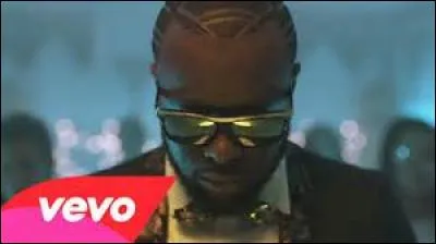 Combien de vues son clip "Sapés comme jamais" a-t-il eues ?