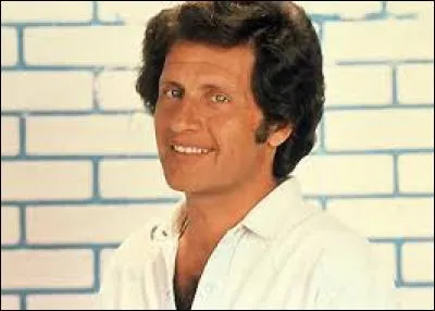 Laquelle de ces chansons ne fait pas partie du répertoire de Joe Dassin ?