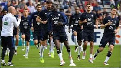 Quel défenseur international français est proche de retourner dans son ancien club ?