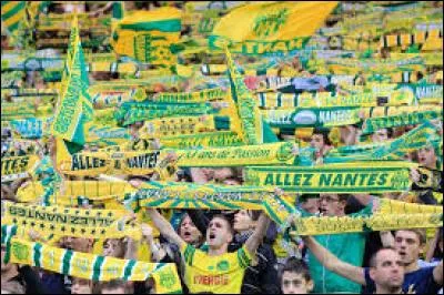 Quel international polonais a récemment rejoint Nantes ?