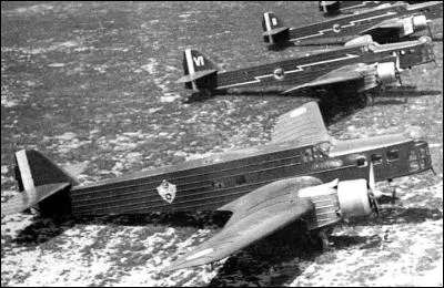 Conçu comme le précédent en 1934-35, ce bombardier, également dépassé, constitue l'ossature de l'aviation française de bombardement à la déclaration de guerre. De quel avion s'agit-il ?