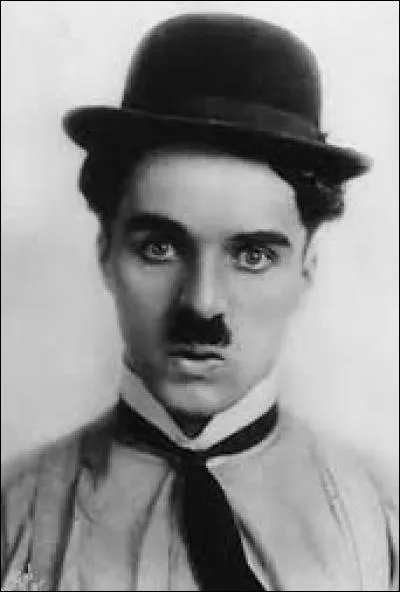 Maitenant on passe vraiment au célèbre acteur Charlie Chaplin qui est né en ... !