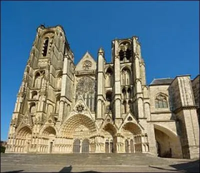 Comment appelle-t-on les habitants de Bourges ?
