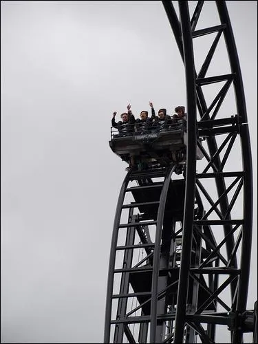 Saw : the ride est un :