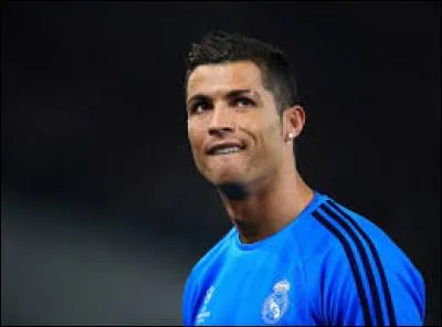 Quel âge a-t-il ? ...ans