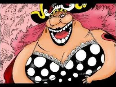 Comment les hommes de l'équipage de Big Mom appellent-ils leur capitaine ?