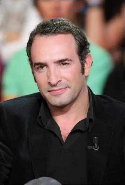 Quelles sont les initiales de cet acteur et quelle proposition correspond à une personne ayant les mêmes ?