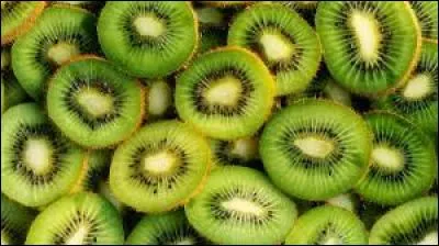 Ce fruit est un kiwi, c'est délicieux.