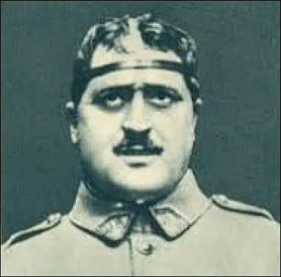 Quel est le 6e art, représenté par, entre autres, Guillaume Apollinaire ?