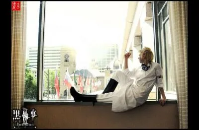 Comment s'appelle-t-il et quelle est sa fonction au manoir ?