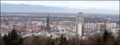 Laquelle de ces villes se trouve le plus à l'est de la France ?