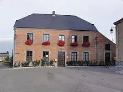 Taillette est un village Ardennais situé dans la nouvelle région ...