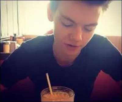 De quels instruments de musique joue-t-il?