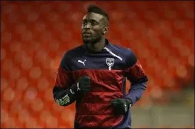 Où a signé Lamine Sané?