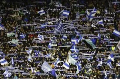 Quel défenseur français a été prêté à Alavés?