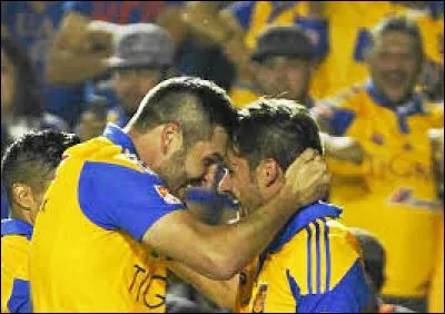 Quel attaquant français a rejoint André-Pierre Gignac auX Tigres de Monterrey?