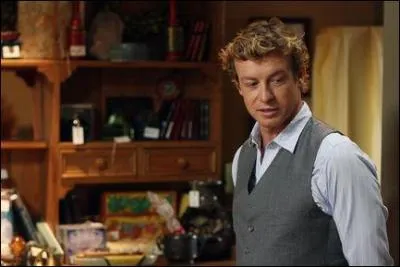 Simon Baker, acteur principal de la srie joue le rle de :