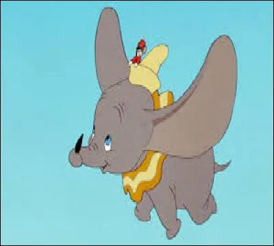Qui est cet éléphant qui vole grâce a ces oreilles et croit que c'est grâce à la plume ?